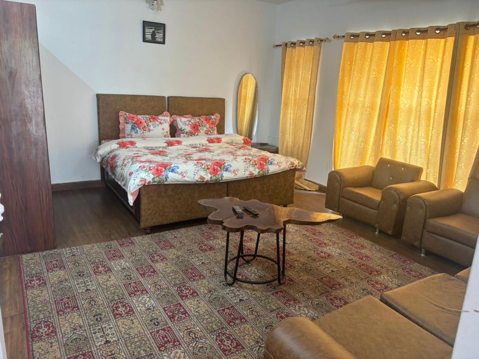 5 Bedrooms By Humble Stay Kasauli Zewnętrze zdjęcie